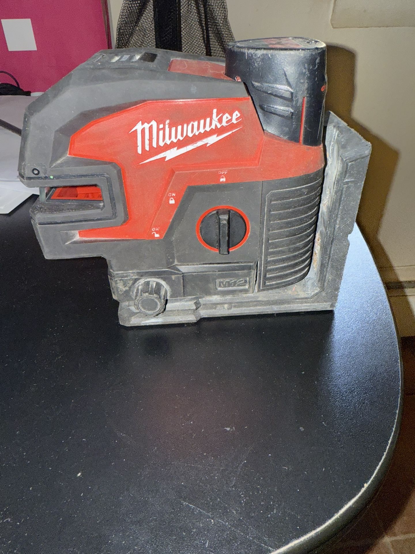 Milwaukee 2 Way And Dot Laser $100