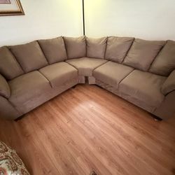 Sectional Sofa 