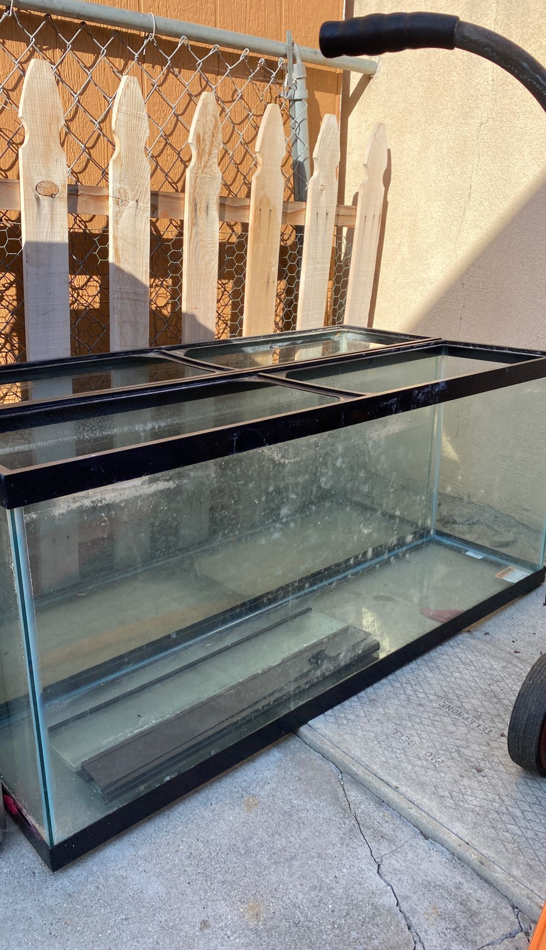 55 gallon fish tank with both lids brand new