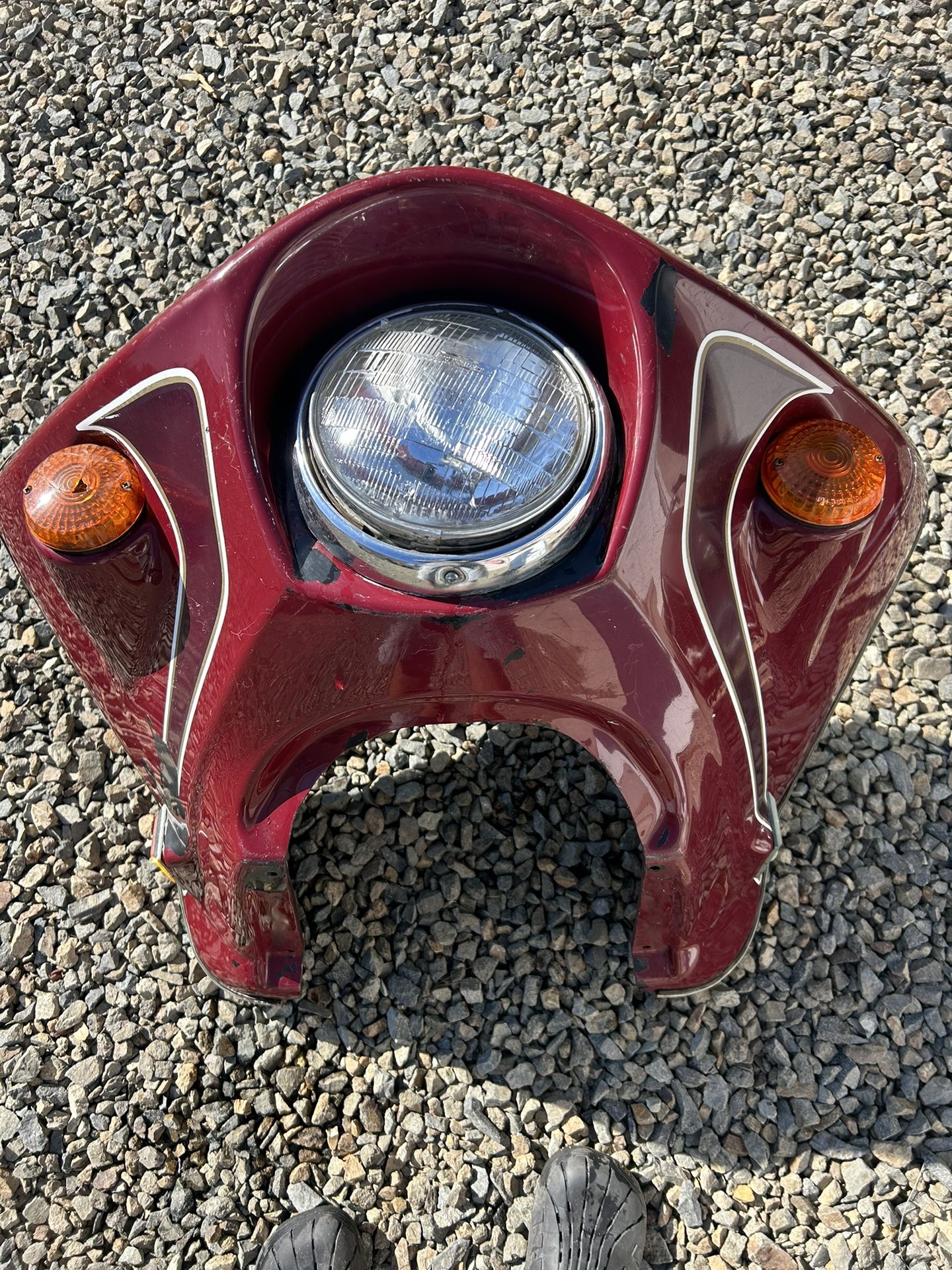 Front Fairing Upper Nose Windshield (77 XS-750)