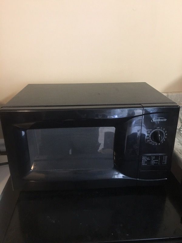 Sunbeam small black microwave