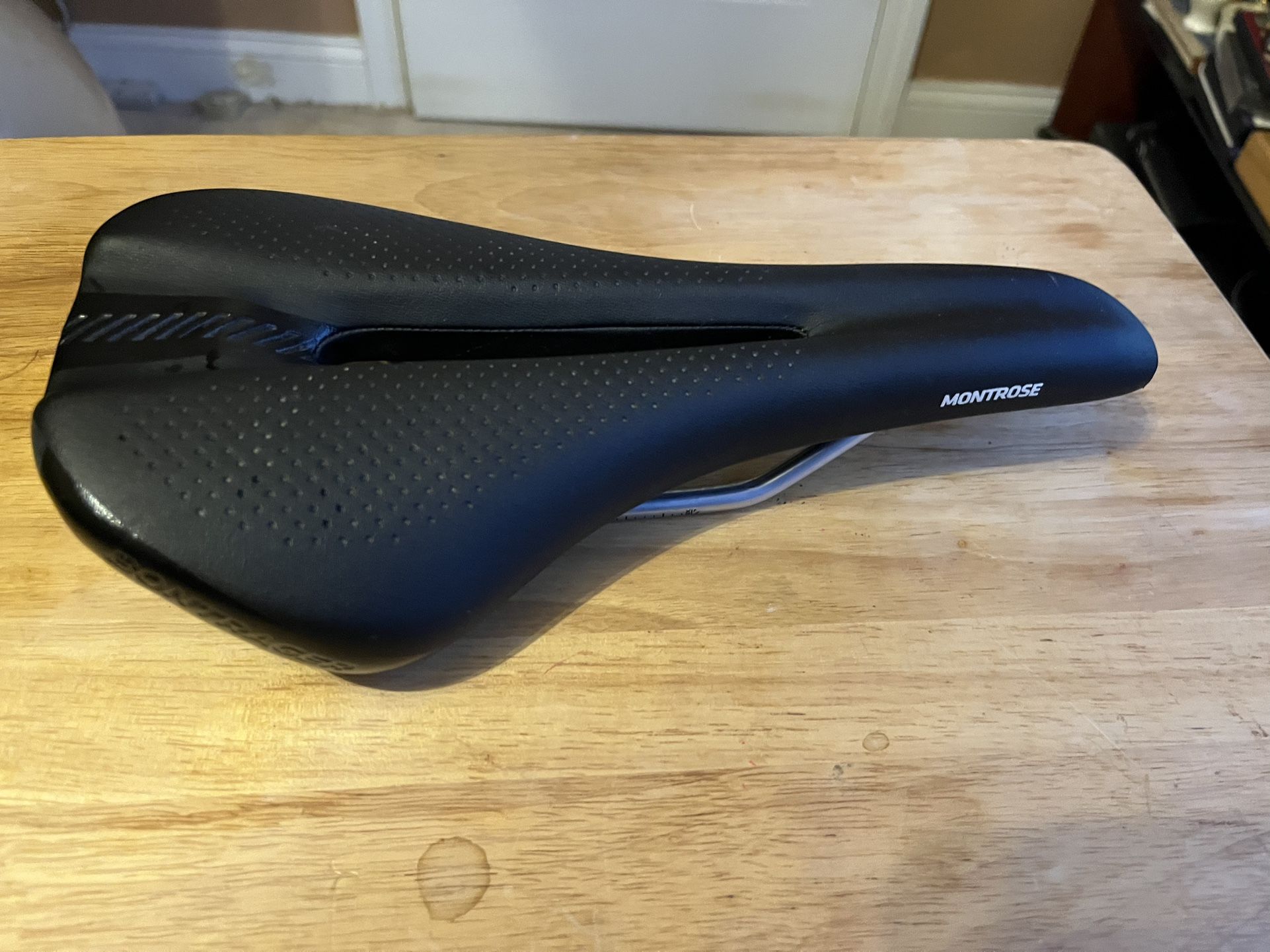 Bontrager Montrose Pro 138 Carbon Rail Saddle