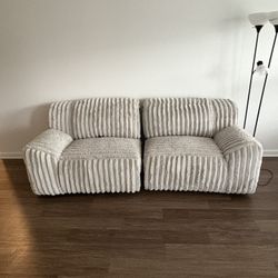 Koala Dual-Power Reclining Sofa