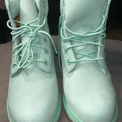 Timberland 50th Teal Boots Youth Size 4 NEW! 