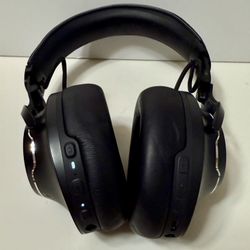 JBL CLUBL ONE - Premium Wireless Over-Ear Headphone 