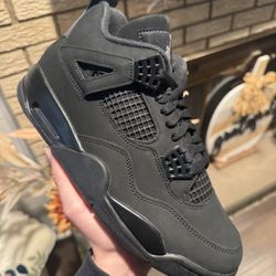 Retro 4 Black Cat 2025