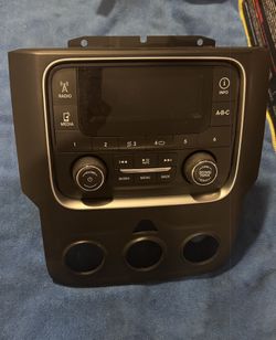 2014 Ram radio