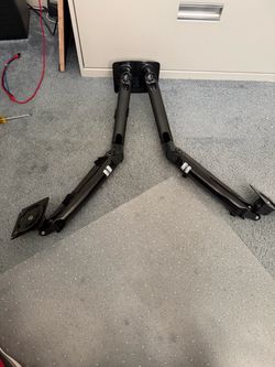 Dual monitor support arm