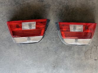 e39 tail lights