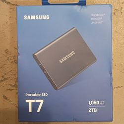 SAMSUNG T7 Portable SSD, 2TB External Solid State Drive NEW