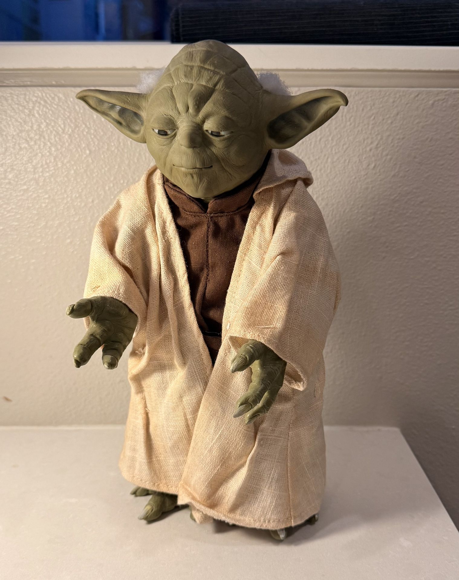 Talking / Movinf Yoda - 12”