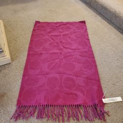 Coach signature fuchsia scarf