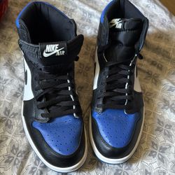 Nikes Shoes 