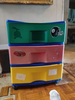 Storage bins