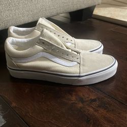 NEW Old Skool Vans