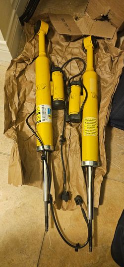 OEM 2012 Dodge Challenger SRT8 392 Rear Bilstein Adaptive Shocks & Rear Coil Springs