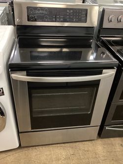 LG 30 in. Glass Top 5 Burners 6.3 cu.ft Convection Oven Freestanding Electric Range