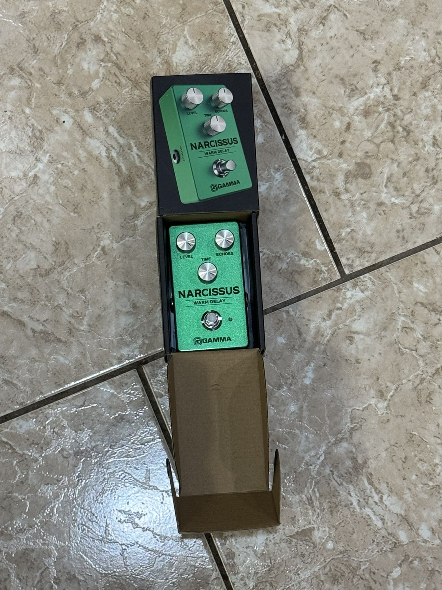 Warm Delay Pedal