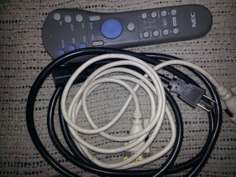 NEC projector with carrier case remote control all cables