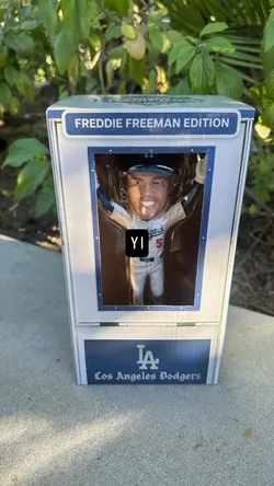 Bobblehead