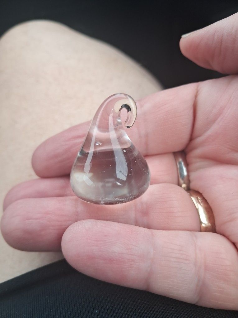 Marona Glass Hershey Kiss