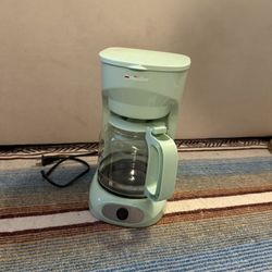 Lightly Used Müeller 12-cup Coffee Pot
