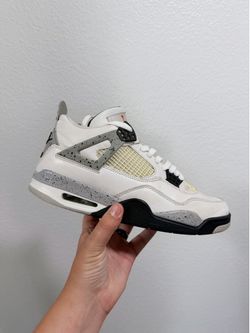 Jordan retro 4 white cement
