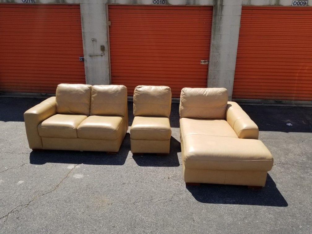3pc Chateaux D'Ax Sofas Italian Leather Sectional