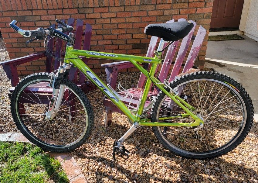 gt backwoods bicycle