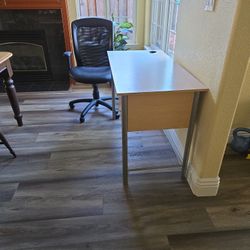 Free Desk And Chair
