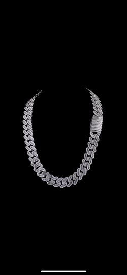 20mm Moissanite Bussdown Chain