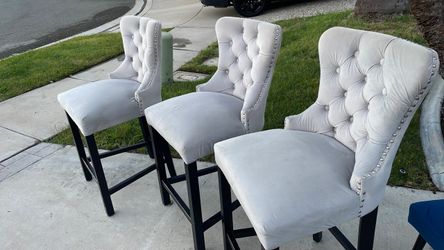 Bar chairs