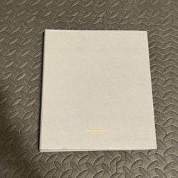 The Knot Ultimate Wedding Planner and Organizer, Revised and Updated