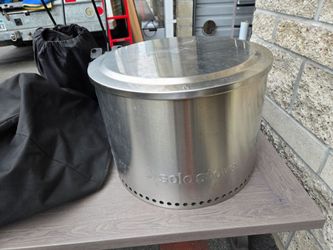 Solo stove