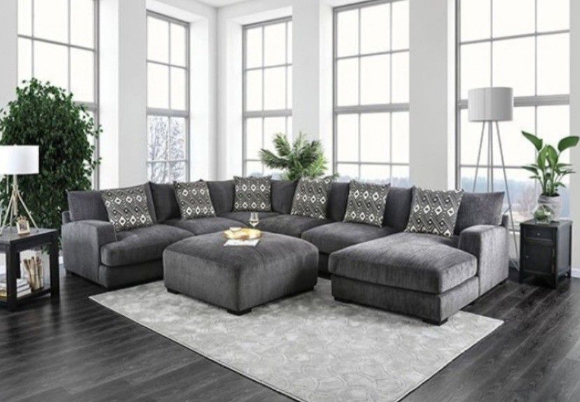 Brand New Super Plush Grey Chenille Sectional Sofa (Ottoman Sold Separately)(Pillows Included)
