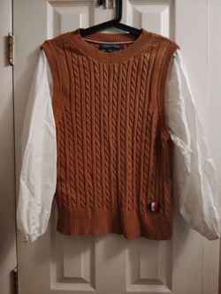 Tommy Hilfiger Women's Top Size Medium