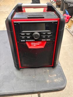M18 Radio and Charger