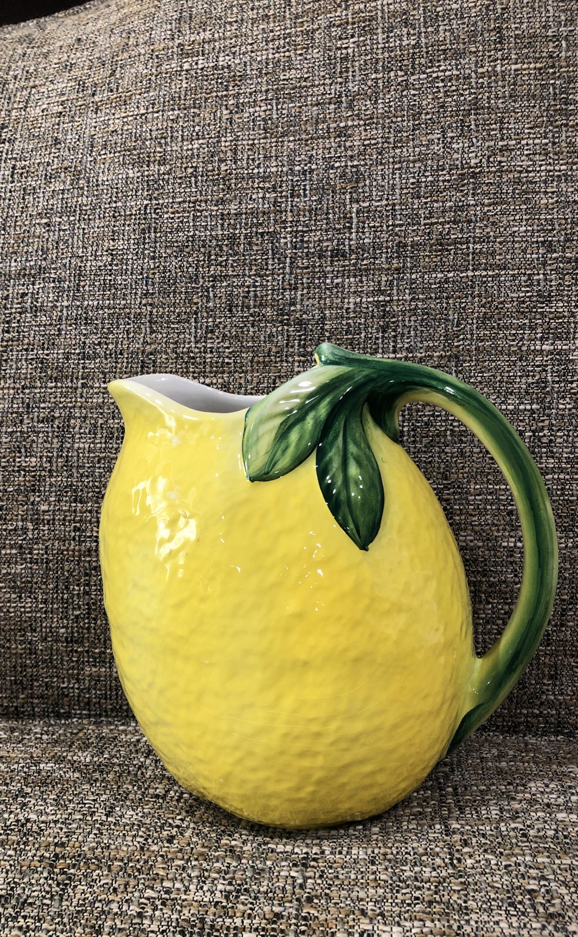 Lemon 🍋 juice Pitcher