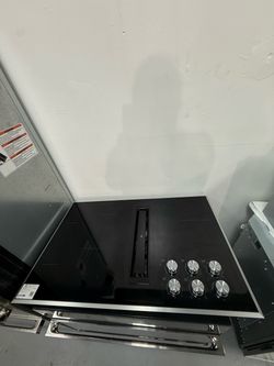 🆕 NEW OPEN BOX – JENNAIR 36” EURO-STYLE ELECTRIC DOWNDRAFT COOKTOP  💲 Price Today: $2,499  Brand: JennAir Model: JED3536GS01 Size: 36” Condition: Ne
