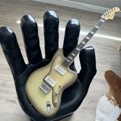 Fender Squier Baritone Jazzmaster