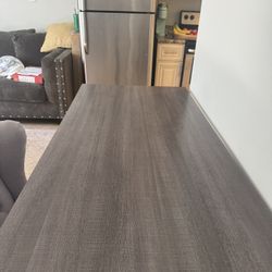 Dining Room Table 