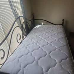 Twin Mattress And Daybed Used BUT Very Good Condition 