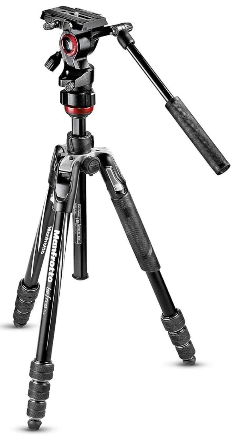 Manfrotto Befree Live Twist, Travel Tripod in Aluminum with Twist Closure, Camera Tripod for DSLR, Mirrorless, Reflex Cameras and Video Cameras, Camer