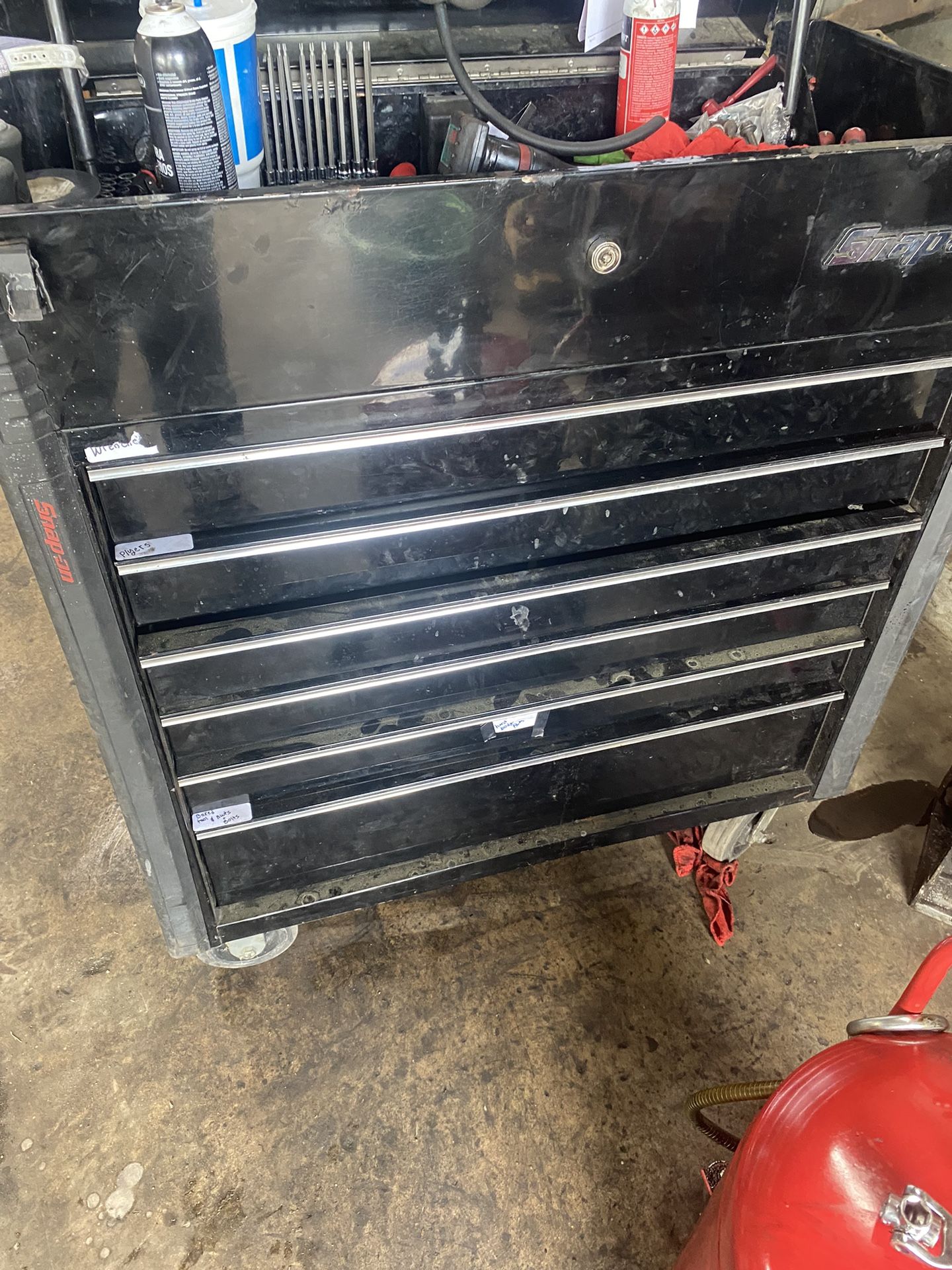 Snap on tool box