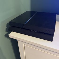 PS4 Console + Various Games