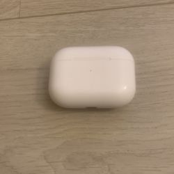 Airpods Pro 2nd Generation and iphone fast charger