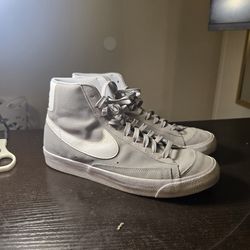 Nike Blazer Mid '77 Vintage Wolf Grey Suede White BQ6806-001 Size 10