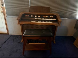 Story & Clark Magi 44 Organ