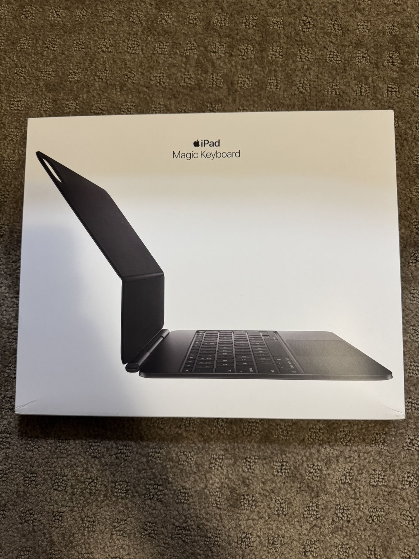 13 inch iPad Magic Keyboard