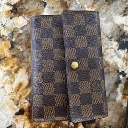 Louis Vuitton Wallet